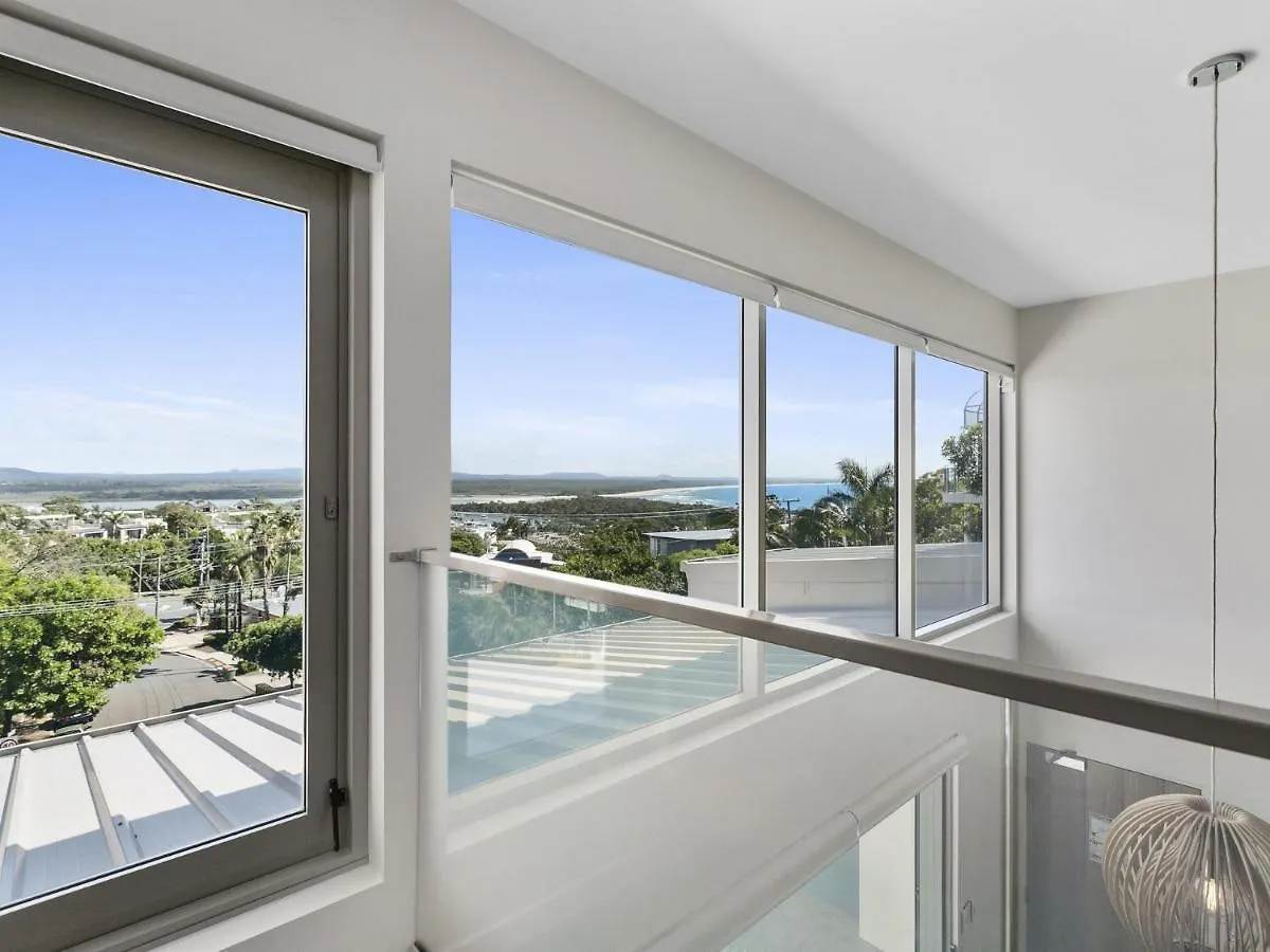 Apartment Unit 3 Taralla 18 Edgar Bennett Avenue Noosa Heads